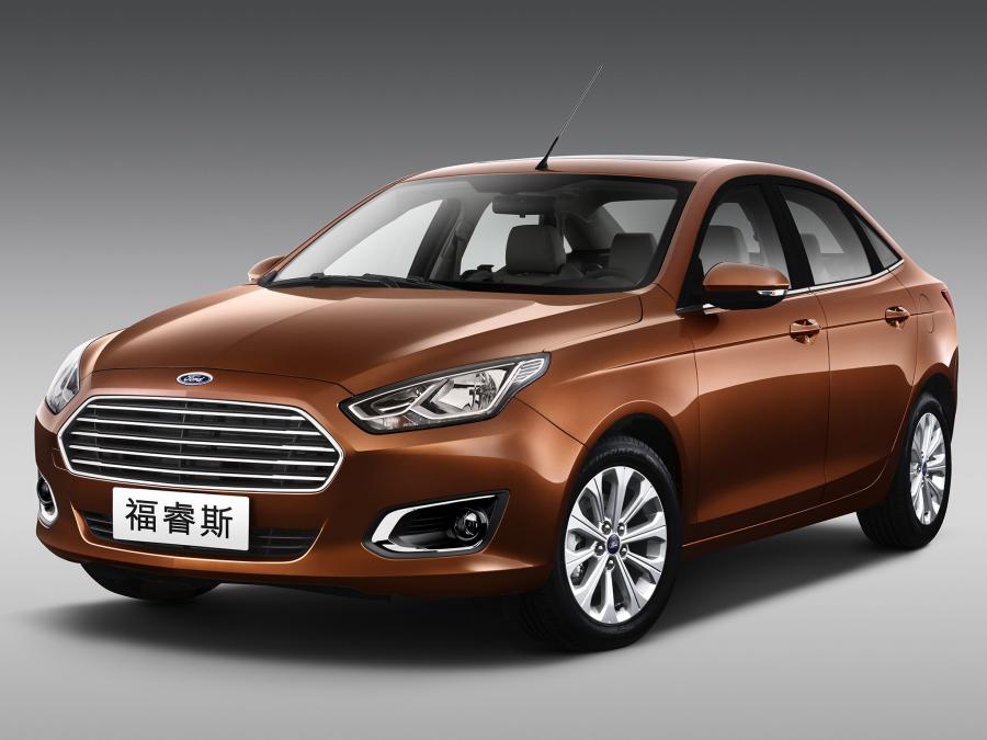  Ford Escort 2014 года  (фото 13 из 20)